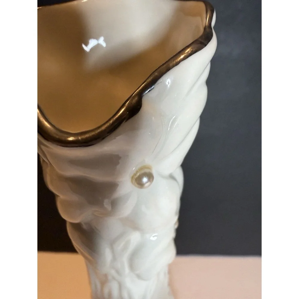 Lenox Cherish Bud Vase Ivory Porcelain Pearl Gold Trim Floral 8